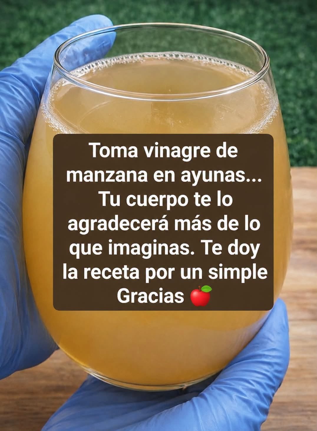 Vinagre de Manzana en Vaso